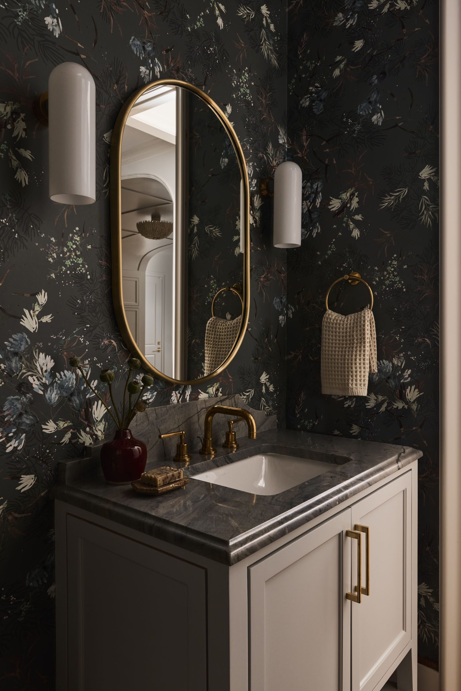 Design Detail: Warm Welcome